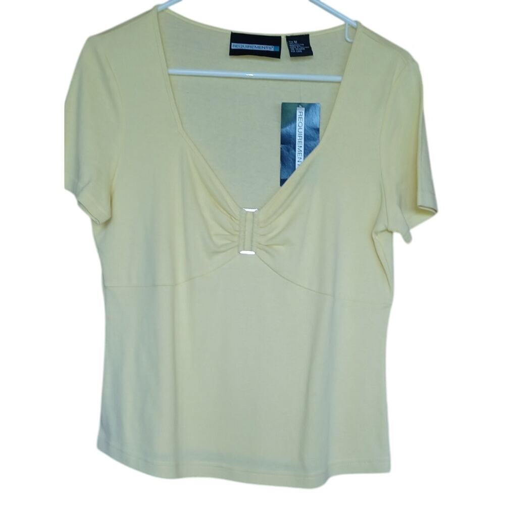 NWT Requirements Baby Doll Top Women's Medium Butter Yellow Sweetheart Neckline